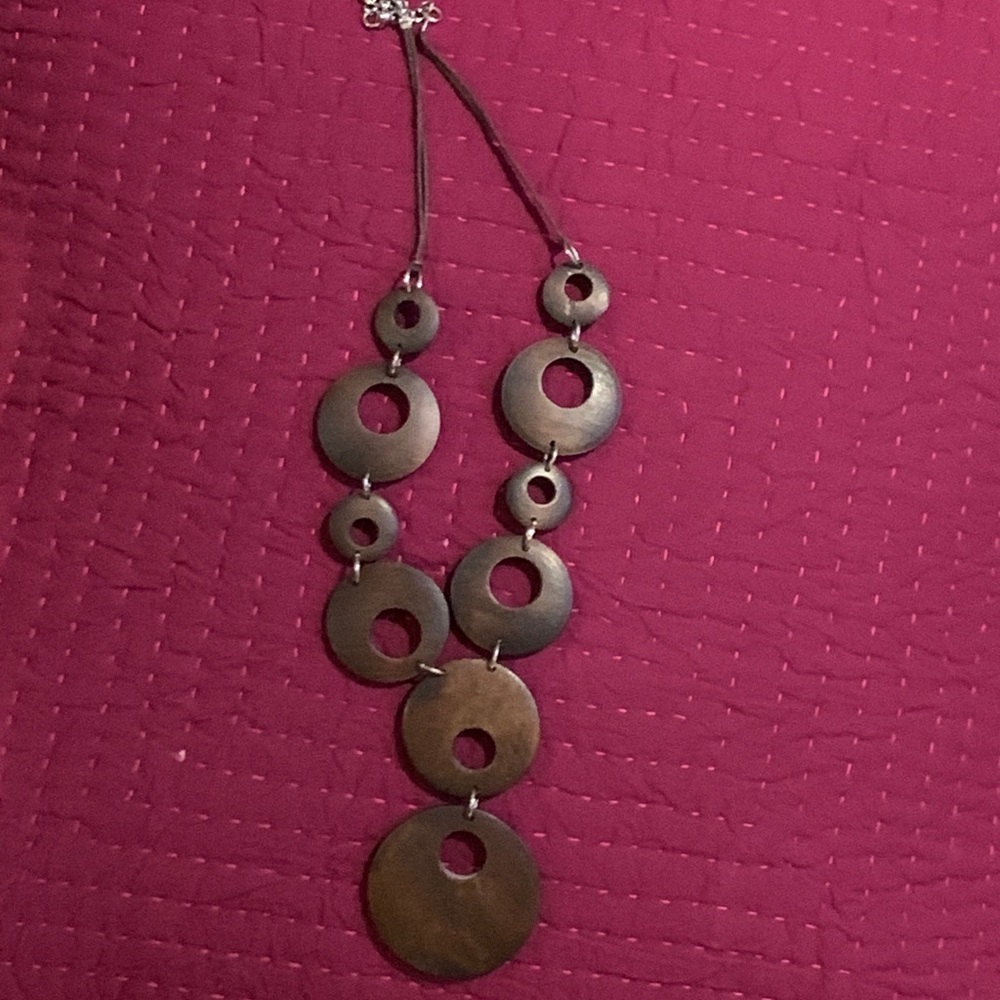 Wooden statement necklace excellent condition
